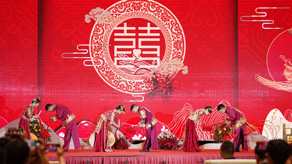 【幸福鐵建，一路黔行】中鐵十五局城建公司集體婚禮(圖4)